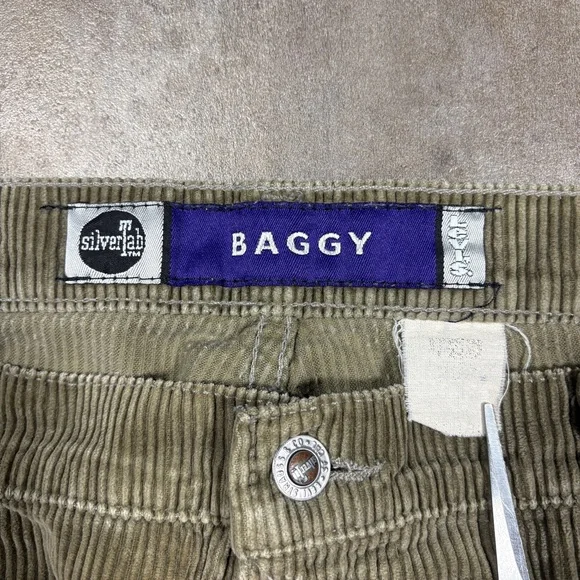 Levi’s Silvertab Vintage 90s Rare Baggy Corduroy Khaki Jeans 36x33